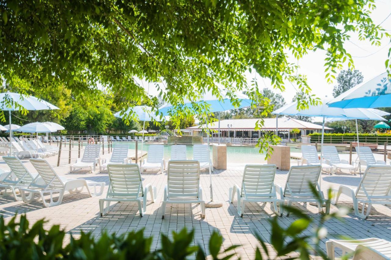 Camping Le Palme Marina Di Bibbona Eksteriør bilde